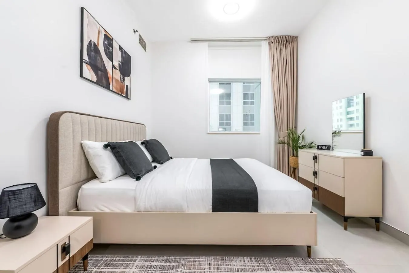 Minimalistic 2Br In Dubai Marina Apartment 0*,