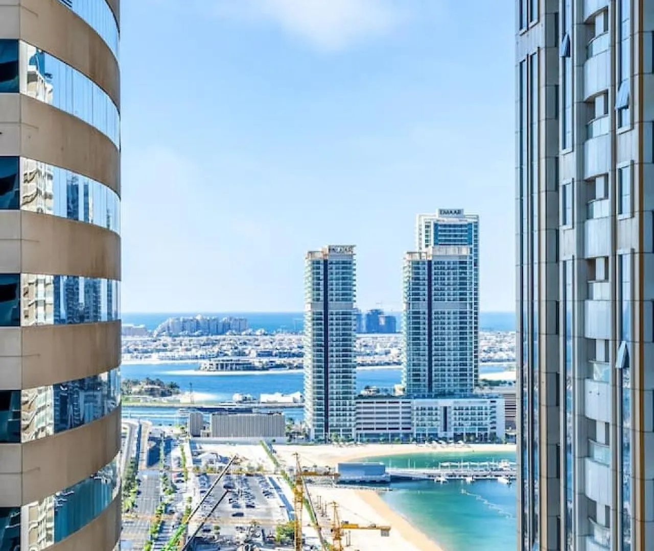 Minimalistic 2Br In Dubai Marina Apartment
