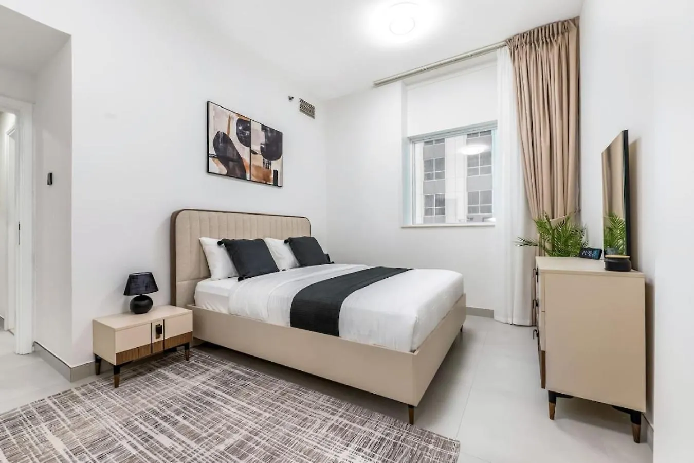 Minimalistic 2Br In Dubai Marina Apartment